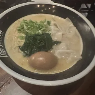Wonton Chicken Ramen*