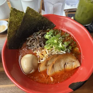 Premium Tonkotsu Red*