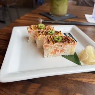 Aburi Oshi-Sushi Salmon*