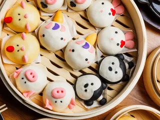 Harumama Noodles + Buns