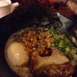 JINYA Tonkotsu Black*