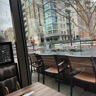 A look outside of Jinya.