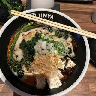 Spicy Creamy Vegan Ramen*