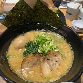 JINYA Tonkotsu Original 2010*