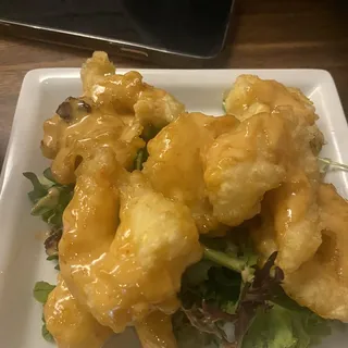 Spicy Creamy Shrimp Tempura*