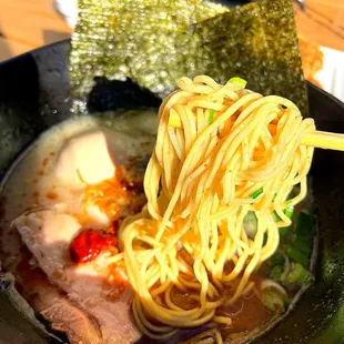 Tonkotsu black ramen