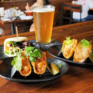 Salmon tacos and tuna tacos