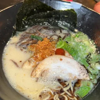 JINYA Tonkotsu Black*