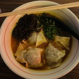 Shrimp Wonton Ramen*