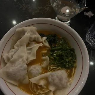 Wonton Chicken Ramen*