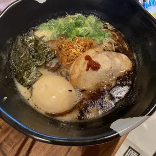 JINYA Tonkotsu Black*