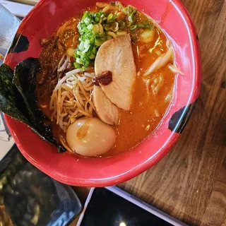 Premium Tonkotsu Red*