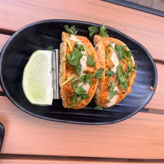 Spicy Tuna Tacos* (2 pcs)