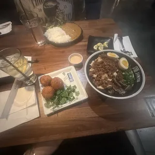 Tokyo Curry Rice Bowl*