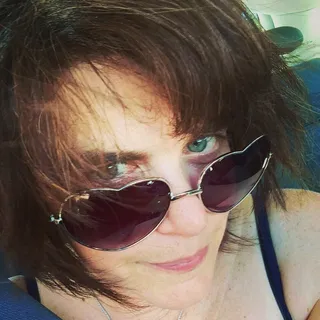 Julie V.