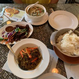 2. Khua Kling Phat Lung