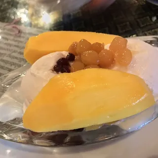Mango Split with Coconut Ice Cream