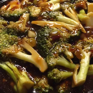 Broccoli and garlic sauce