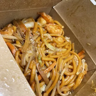 Shrimp Chow Mein
