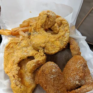 $11.48 2 Combo -- Catfish &amp; Wings