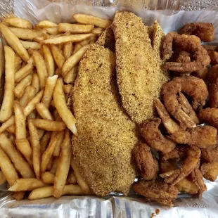 chicken wings, fried chicken wings, poultry, bbq chicken, chicken, chicken wings and fried chicken, food, bbq wings, fried chicken