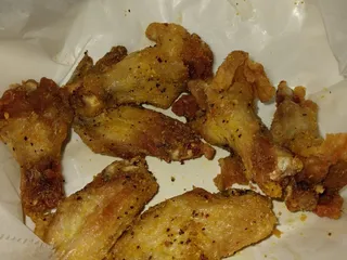 Wings & Fish Grill