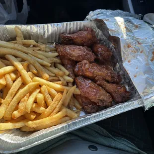 Honey BBQ Wings Dinner