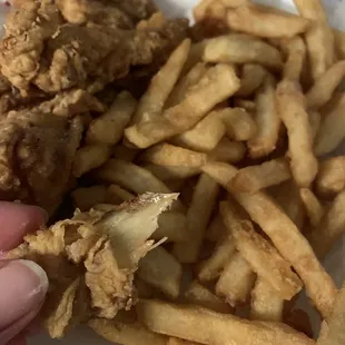 Very dry "Chicken Breast Dinner" which was really just large chicken tenders.