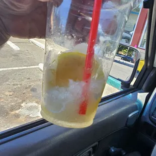 Half lemon slice taking up 1/3 space in my drink.