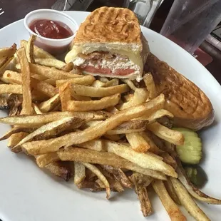 Tuna Melt - Nostalgic and delicious!