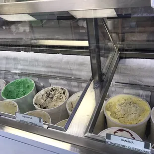 different flavors of ice cream