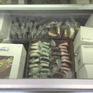 JJ Hoffmans ice cream sandwiches in Hampstead, MD! Awesome!!!