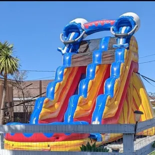 Big Yellow 18' Water Slide Rental