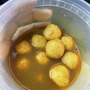 S29. Fish Ball in Curry Sauce