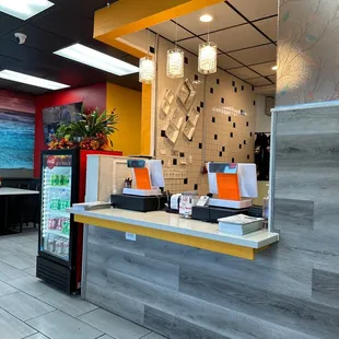 Front counter. This place is really clean and welcoming!