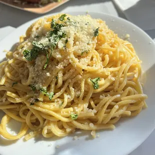 Garlic Noodles
