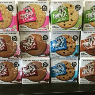 Lenny and Larry Cookies - just can't get enough! #vegan #jjsmoothy #lennyandlarry