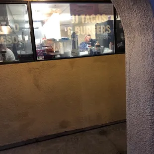 JJ Tacos &amp; Burgers