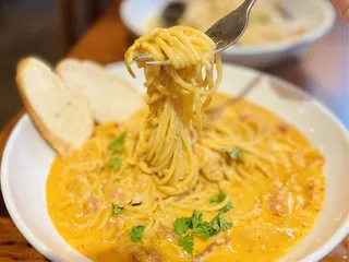 Seoul Salon Restaurant & Bar