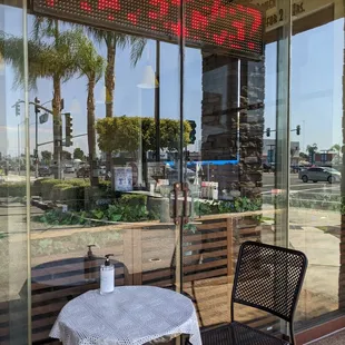 In the age of Covid, I ONLY do al fresco dining.  Good job with these options. I guarantee many customers will appreciate this.