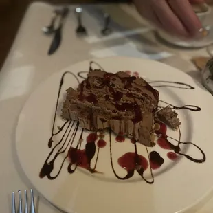 Chocolate Raspberry DacQuoise