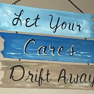 I loved all the little quotes they have painted through restaurant!