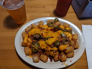 Cuzzy's Bar & Grill