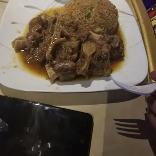 Oxtails with fried rice