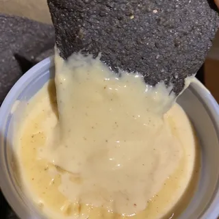 Chips & Queso