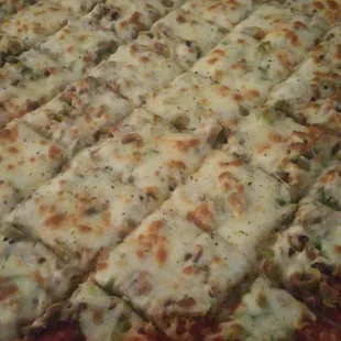 JJ'S pizza is so good!