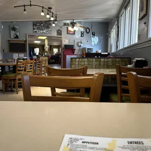 Back of the dining looking towards the door.