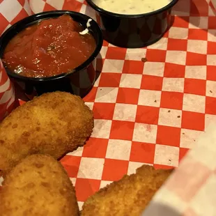 Jalapeño poppers