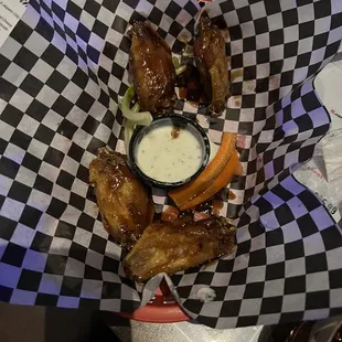 Wings so good!
