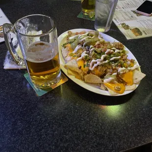 Chicken Nachos with Kona Big Wave.